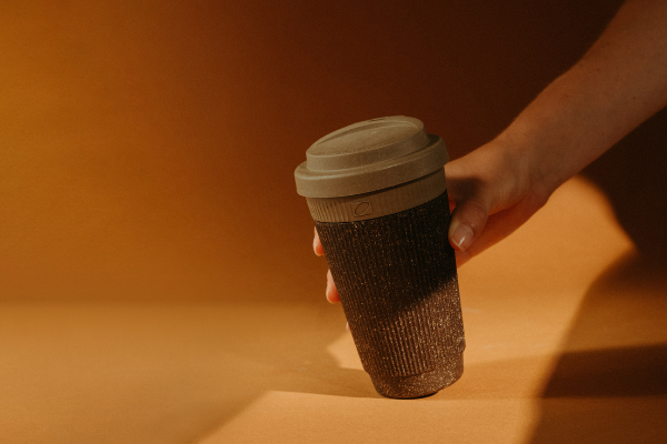 Kaffeebecher to go Öko mit Logo bedrucken bei Twing